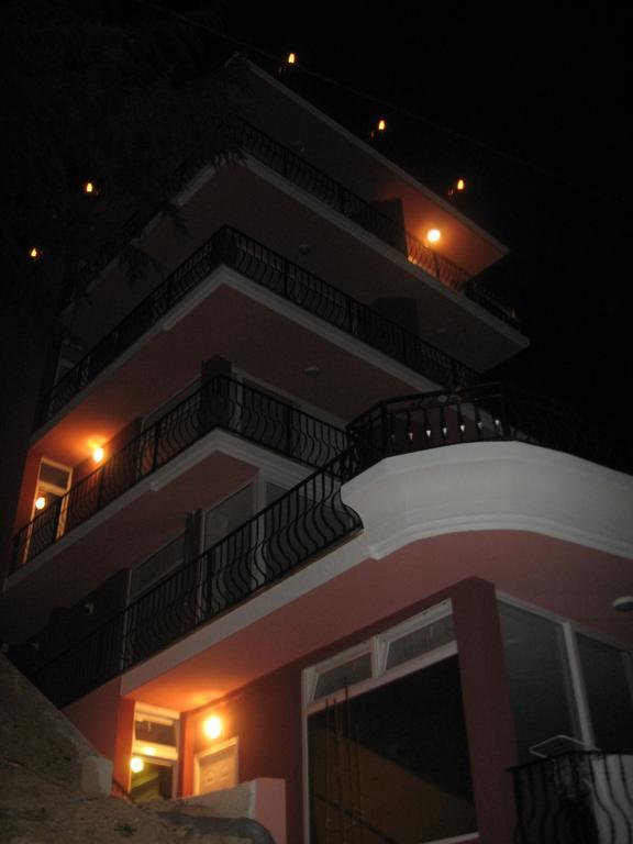 Villa Eros Apartments Struga Esterno foto